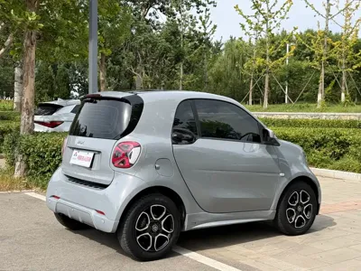 Smart Smart Fortwo 2019, 63000 км, за 66600 CNY - фото 16