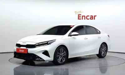 Kia K3 · 2022 год
