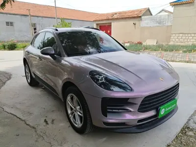 Porsche Macan 2020, 109100 км, за 177600 CNY