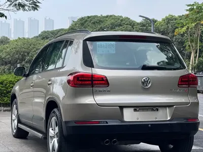 Volkswagen Tiguan 2014, 142000 км, за 36000 CNY