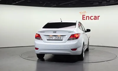 Hyundai Accent 2011, 119517 км, за 3190000 KRW