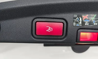 Mercedes-Benz E-Class 2023, 16440 км, за 75500000 KRW - фото 30