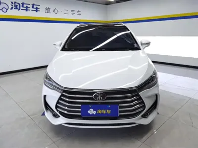 BYD MAX 2018, 76800 км, за 30800 CNY