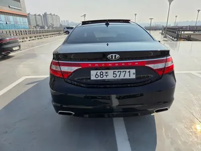 Hyundai Grandeur 2016, 118350 км, за 7490000 KRW
