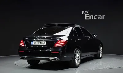 Mercedes-Benz E-Class 2019, 90379 км, за 26900000 KRW