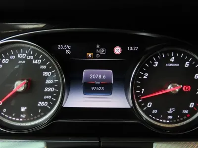 Mercedes-Benz E-Class 2020, 97500 км, за 20900000 KRW - фото 9