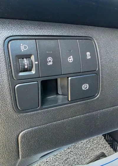 Hyundai Staria 2023, 69700 км, за 25500000 KRW - фото 9