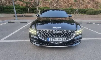Genesis G80 · 2023 год