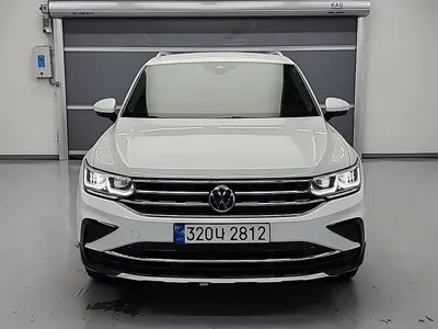 Volkswagen Tiguan · 2022 год