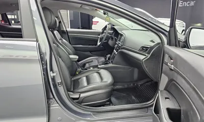 Hyundai Avante 2019, 54979 км, за 12900000 KRW - фото 11