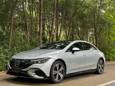 Mercedes-Benz EQE · 2023 год