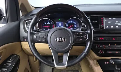 Kia Canival 2019, 125429 км, за 14500000 KRW - фото 13