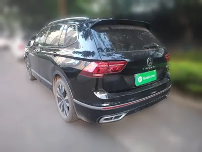 Volkswagen Tiguan L 2024, 52300 км, за 135000.87 CNY