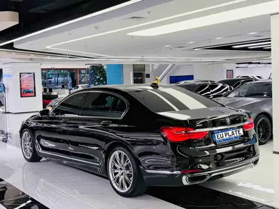 BMW 7 Series 2018, 80000 км, за 208800 CNY