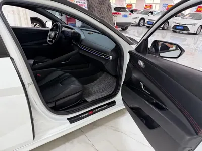 Hyundai Elantra 2022, 39800 км, за 85800 CNY - фото 25