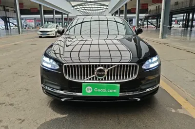 Volvo S90 2025, 28200 км, за 198312.33 CNY