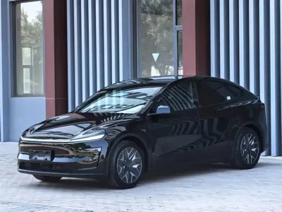 Tesla Model Y L 2026, 100 км, за 335800 CNY - фото 3