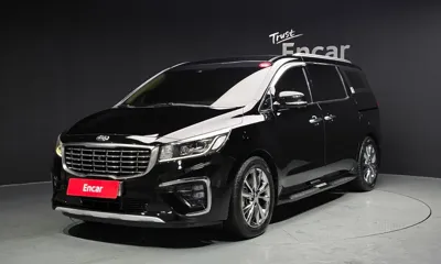 Kia Canival · 2019 год