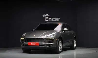 Porsche Macan · 2015 год