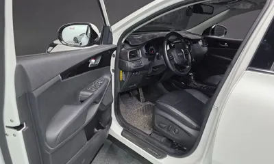 Kia Sorento 2019, 60426 км, за 16000000 KRW - фото 10