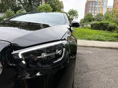 Mercedes-Benz E-Class 2023, 18000 км, за 282800 CNY