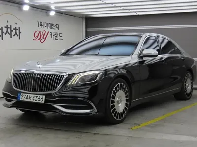 Mercedes-Benz S-Class · 2015 год