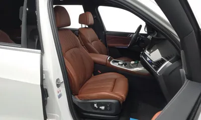 BMW X7 2023, 25353 км, за 103000000 KRW - фото 26