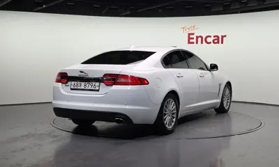 Jaguar XF 2015, 185314 км, за 3600000 KRW
