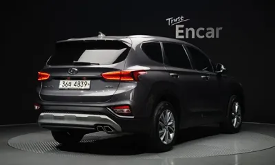 Hyundai Santafe 2019, 121167 км, за 15800000 KRW