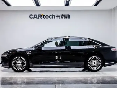 享界 Xiangji S9 2025, 3100 км, за 278000 CNY