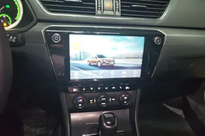 Skoda Superb 2018, 127100 км, за 49240.61 CNY - фото 14