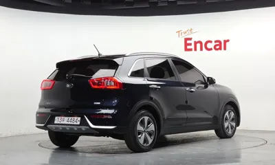 Kia Niro 2018, 132046 км, за 12390000 KRW