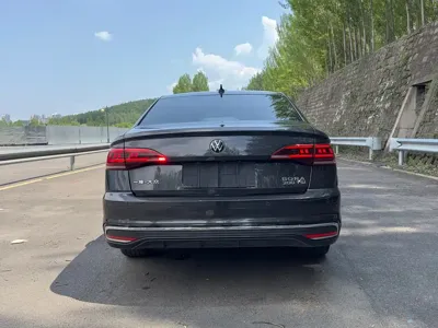 Volkswagen Bora 2023, 40000 км, за 65800 CNY - фото 8