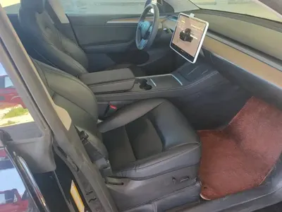 Tesla Model Y 2023, 76700 км, за 155000 CNY - фото 8