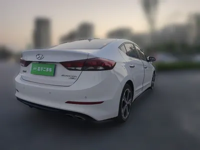 Hyundai Elantra (6th Generation 2018, 73200 км, за 42956.37 CNY - фото 6
