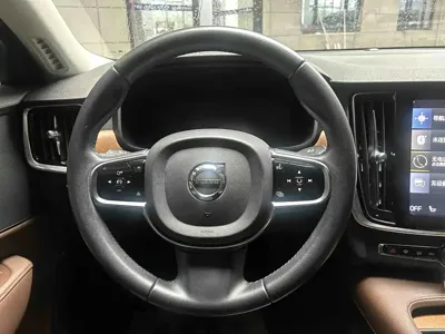 Volvo S90 2019, 52000 км, за 121800 CNY - фото 11