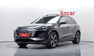 Audi Q6 e-tron · 2025 год
