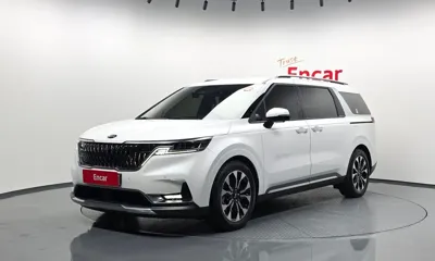 Kia Canival · 2021 год