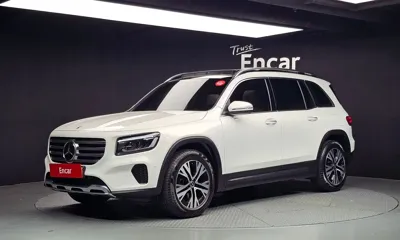 Mercedes-Benz GLB-Class · 2024 год