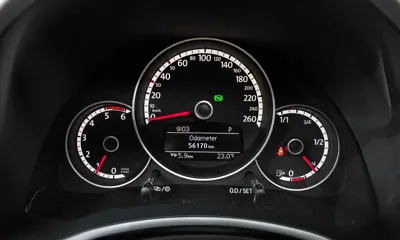 Volkswagen Beatle 2015, 56170 км, за 14990000 KRW - фото 8