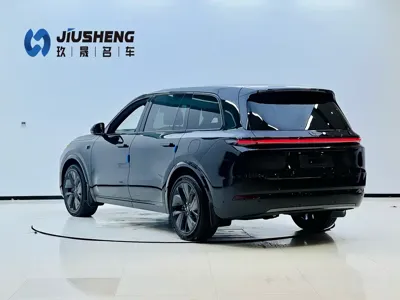 Li Auto Li L9 2023, 62000 км, за 243000 CNY