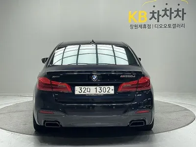 BMW 5-Series 2019, 106228 км, за 38800000 KRW