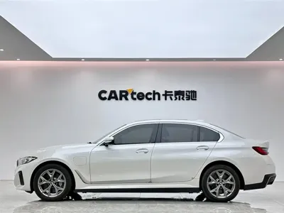 BMW i3 2025, 14000 км, за 159100 CNY