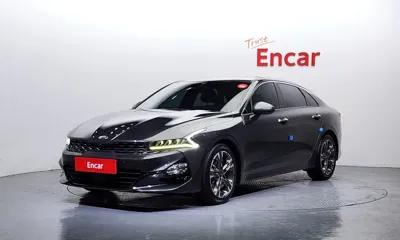 Kia K5 · 2021 год