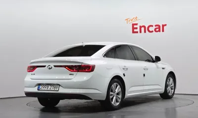 Renault-KoreaSamsung SM6 2017, 108809 км, за 6500000 KRW