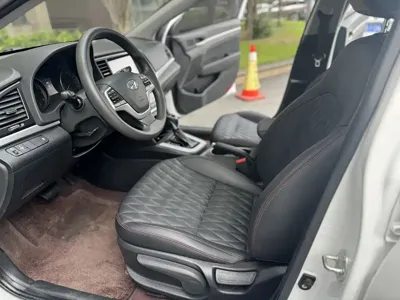 Hyundai Elantra 2017, 80000 км, за 25800 CNY - фото 6