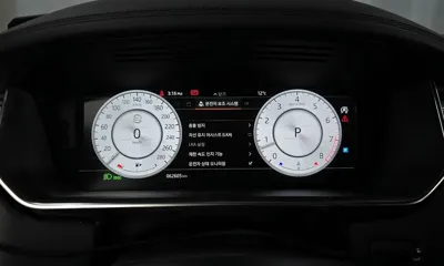 Land Rover Range Rover 2018, 62605 км, за 128000000 KRW - фото 8