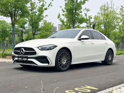Mercedes-Benz C-Class 2024, 30000 км, за 156800 CNY - фото 1
