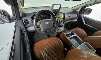 Hyundai Starex 2012, 283179 км, за 6900000 KRW - фото 7