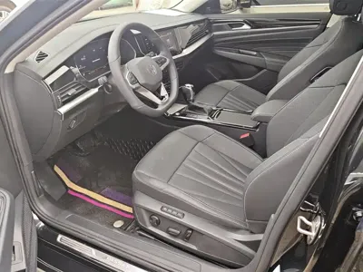 Volkswagen Passat 2025, 14700 км, за 125000 CNY - фото 9